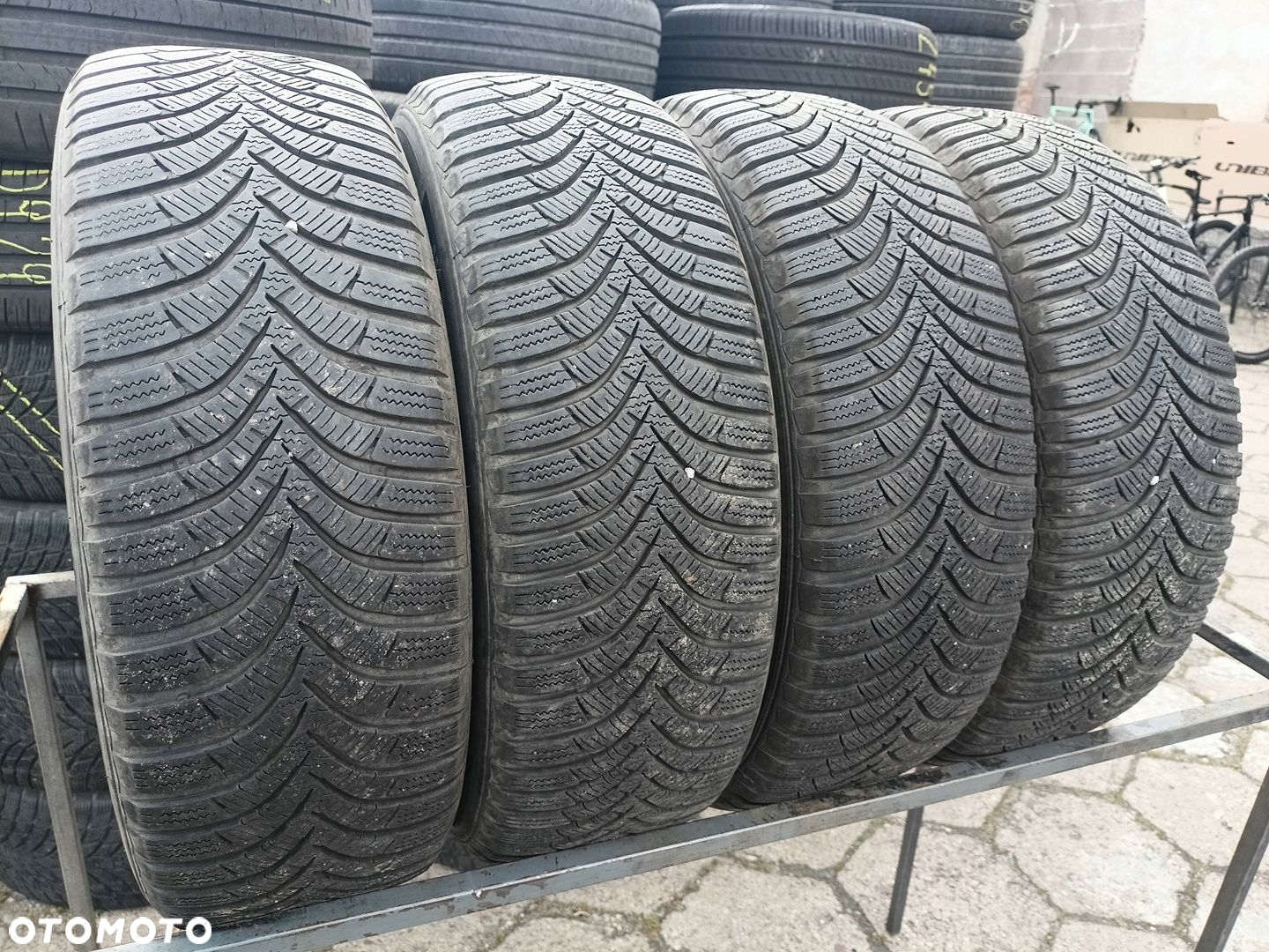 195/65R15 Hankook Winter Icept RS2 komplet opon zima 6,8mm - 4