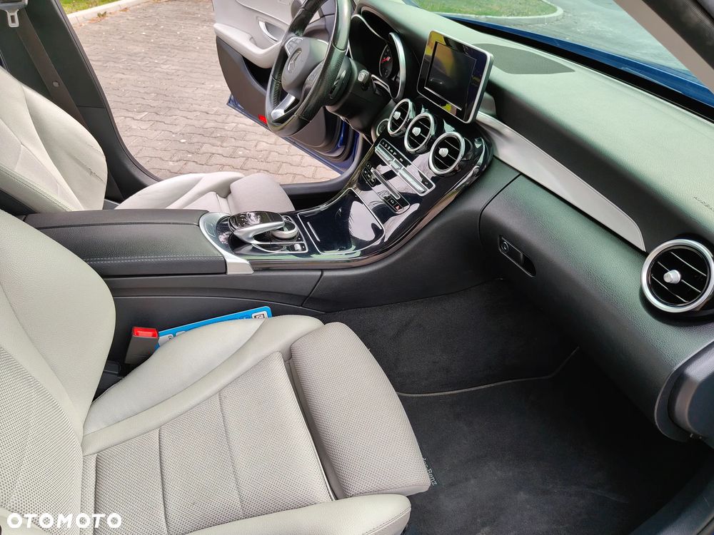 Mercedes-Benz Klasa C - 16