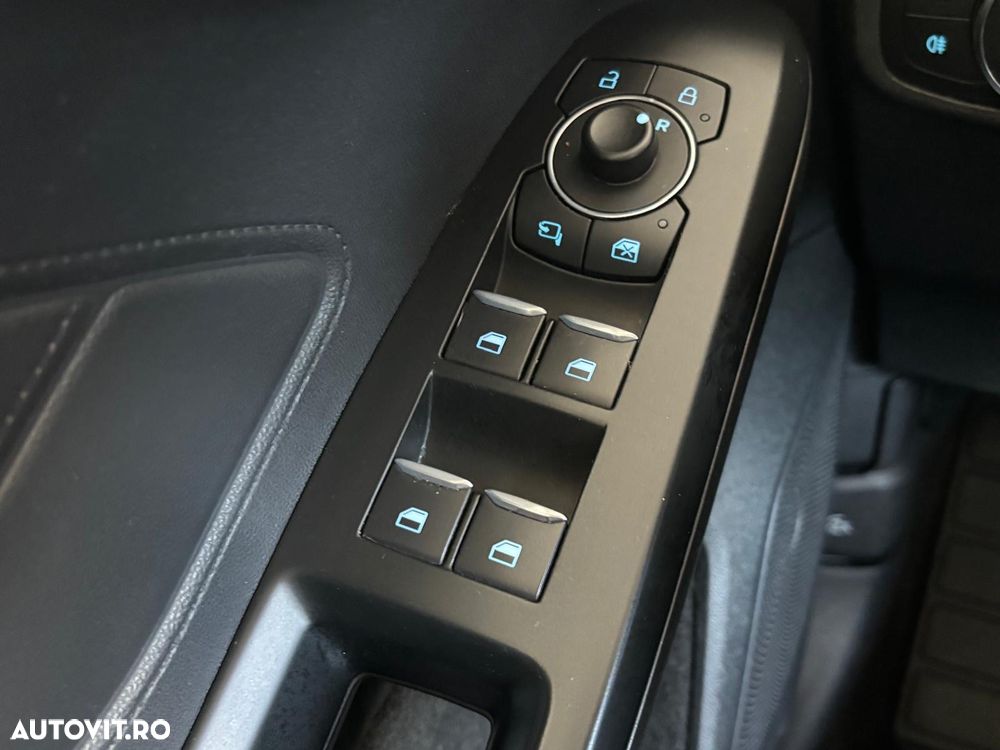 Ford Focus 1.5 EcoBlue Connected - 27