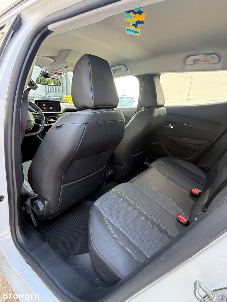 Peugeot 2008 1.5 BlueHDi Allure Pack S&S EAT8 - 23