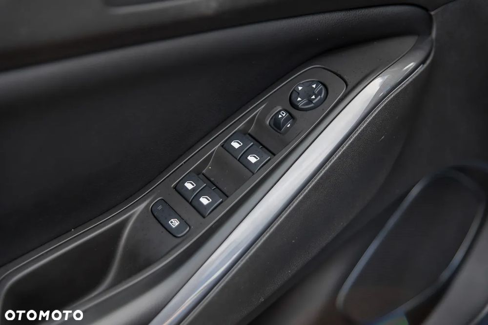 Opel Grandland X 1.2 Start/Stop Business Elegance - 14