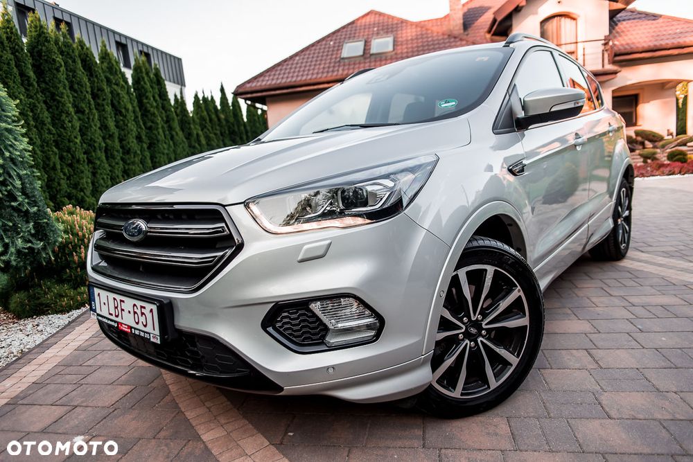Ford Kuga 2.0 TDCi FWD ST-Line - 1