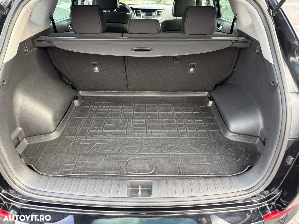 Hyundai Tucson 2.0 CRDI 4WD 6MT Style - 21
