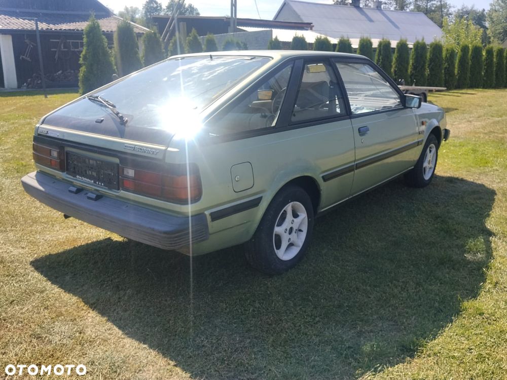 Nissan Sunny - 3