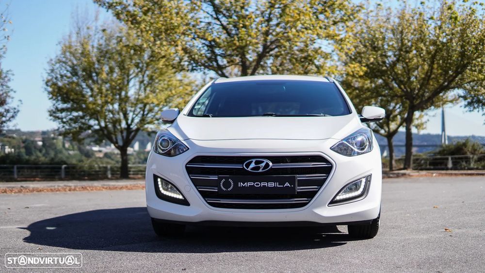 Hyundai i30 1.6 CRDI Blue GO!+ - 23