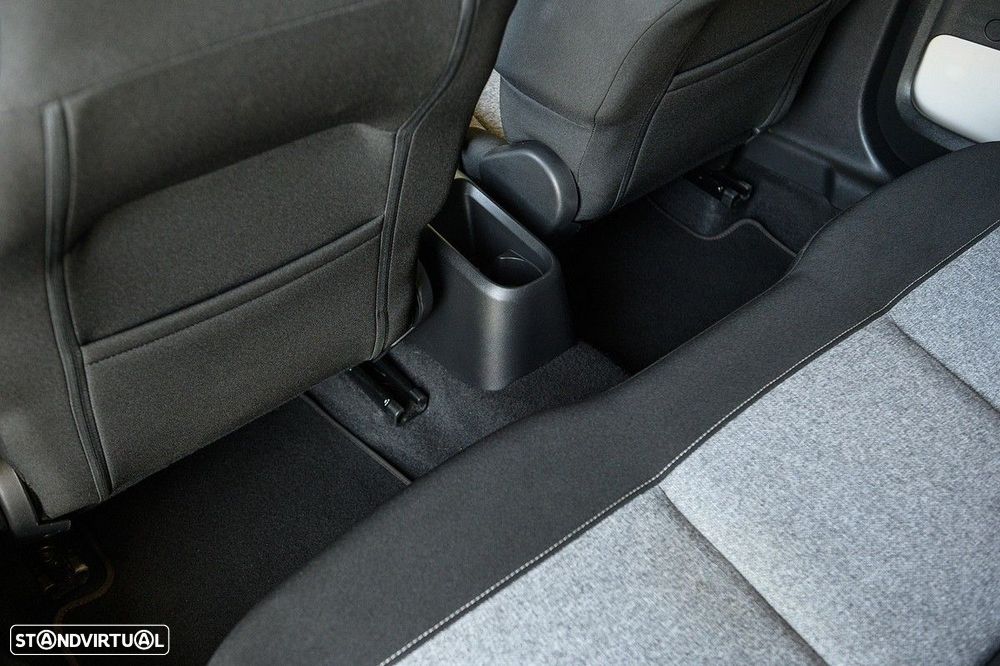 Citroën C3 1.2 PureTech C-Series - 36