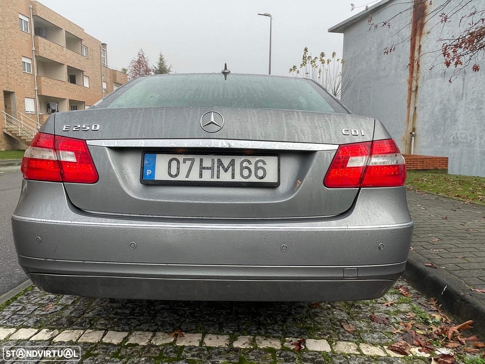 Mercedes-Benz E 250 CDi Avantgarde BlueEfficiency Auto. - 4
