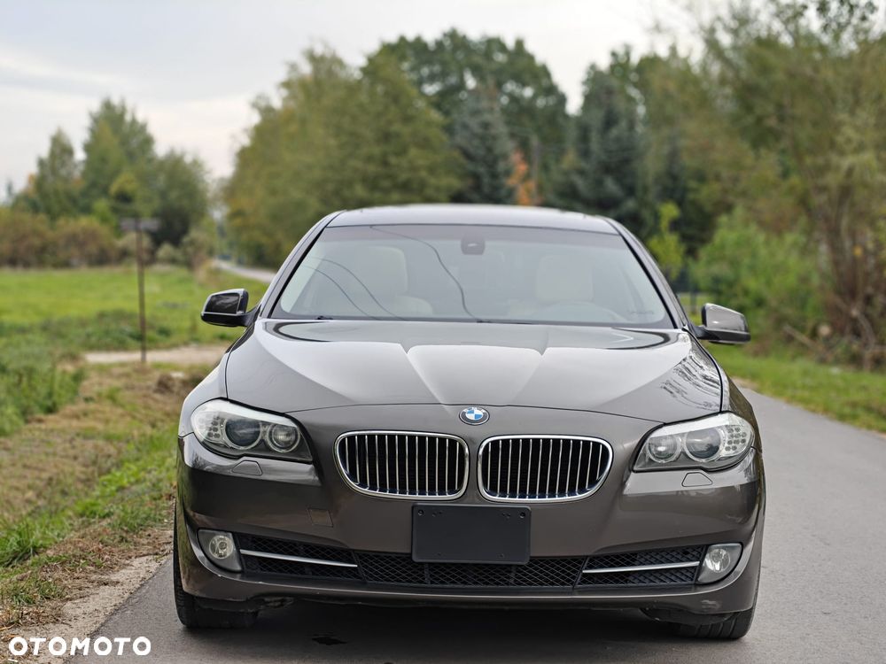 BMW Seria 5 535I 2011 photo 4