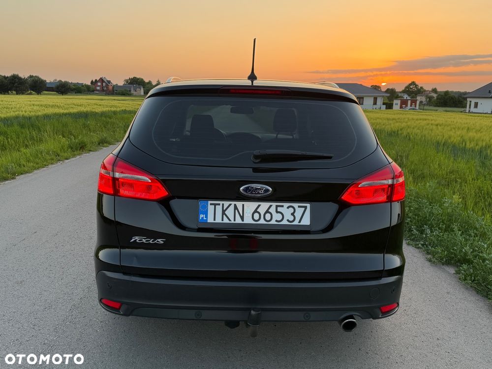 Ford Focus 2.0 TDCi Titanium ASS - 13