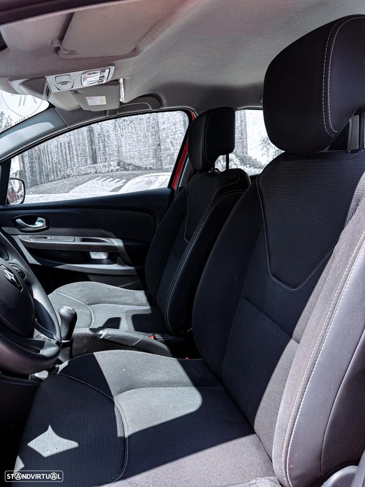 Renault Clio Sport Tourer Energy dCi 75 Business - 4