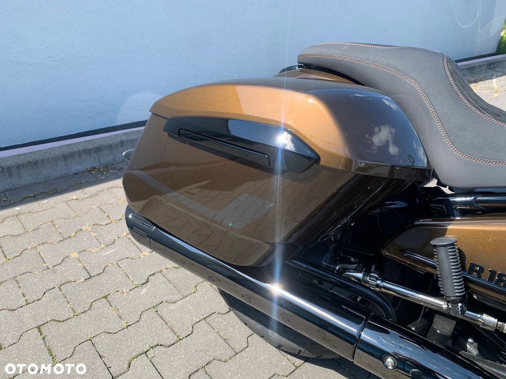 BMW R - 33