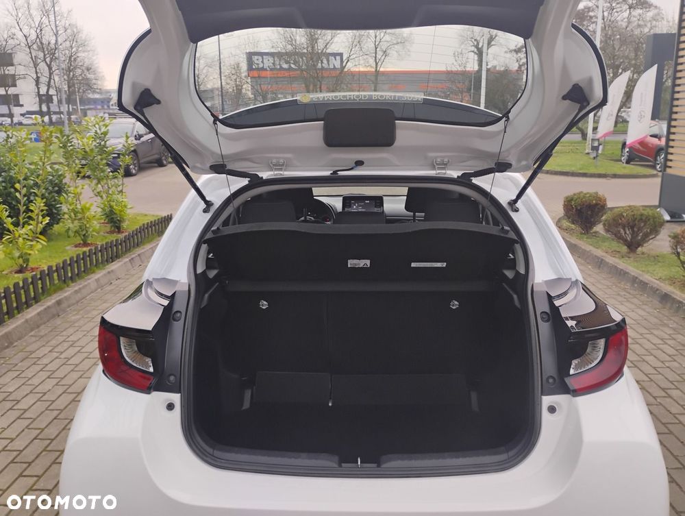 Toyota Yaris Hybrid 1.5 Comfort - 16