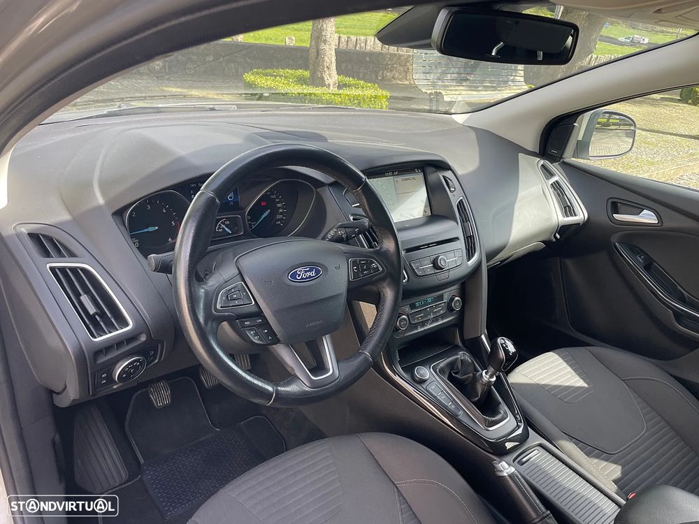 Ford Focus SW 1.5 TDCi Titanium - 18
