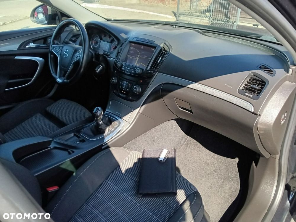 Opel Insignia - 7