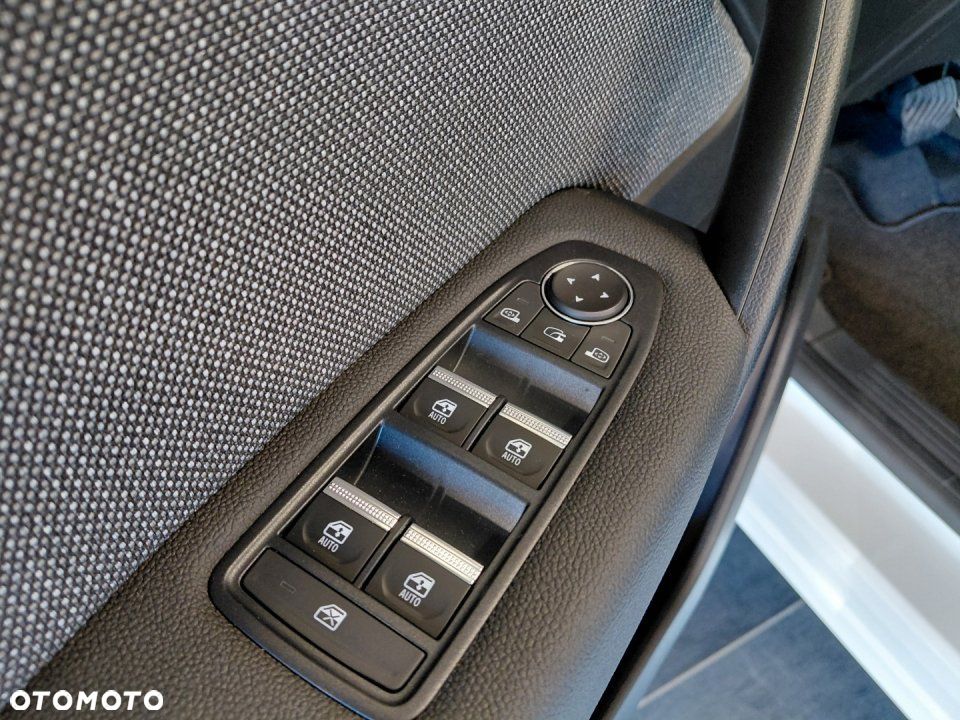 Renault Captur - 8