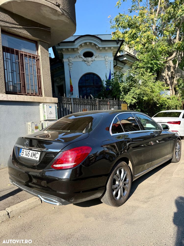 Mercedes-Benz C - 4