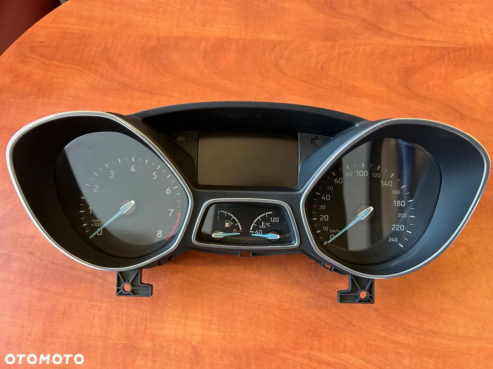 Licznik  zegary EU F1ET-10849-BJN Ford Focus MK3 - 1