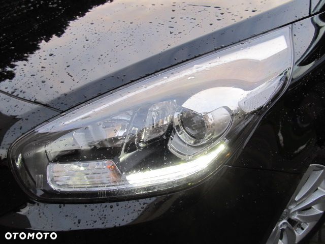 Kia Carens 2.0 GDI Spirit - 32