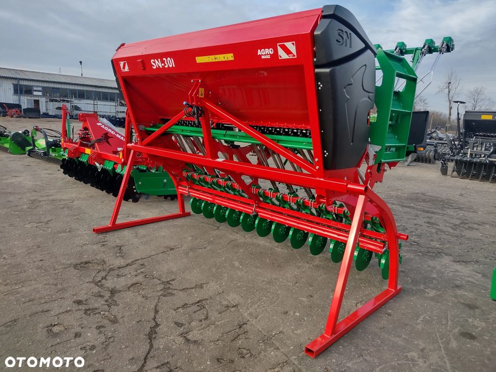 Agro-Masz SN301 - 1