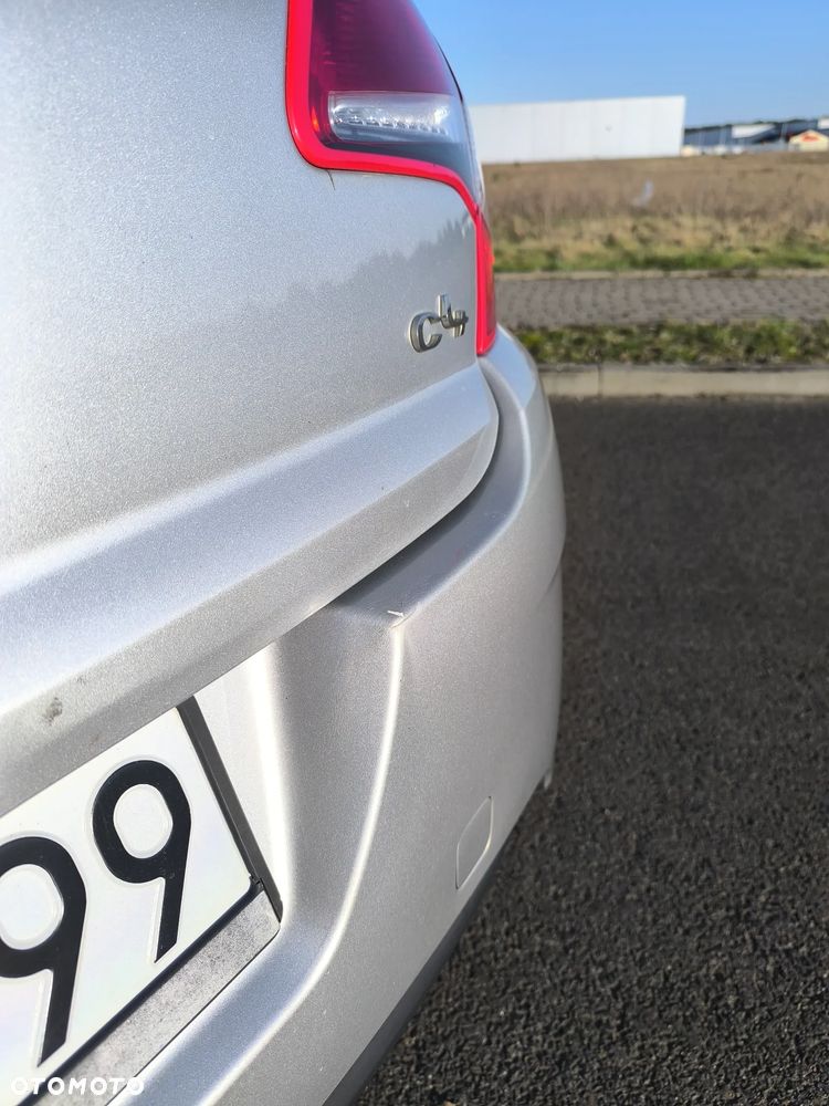 Citroën C4 1.6 HDi Seduction - 13
