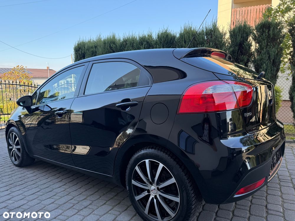 Kia Rio 1.4 Spirit - 32