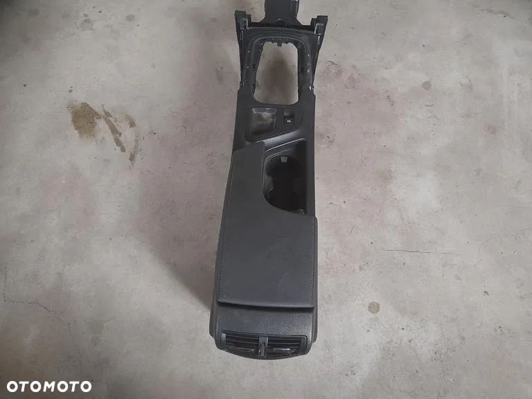 podłokietnik tunel środkowy Opel Insignia A lift - 9