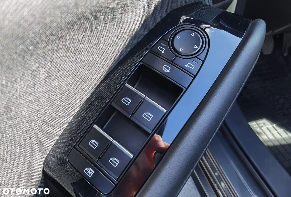 Mazda 3 2.0 mHEV Kai - 17