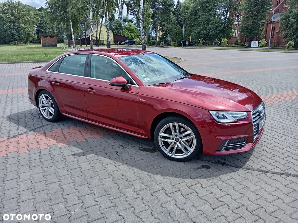 Audi A4 Limousine - 1