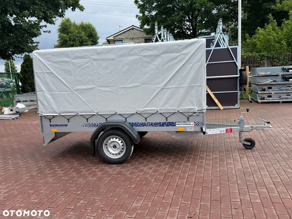Niewiadów Przyczepa Niewiadów N426U 260x138x35cm z plandeką 1 oś 750kg burty boczne 2mm  MOTOMUS dostawa pod dom - 3