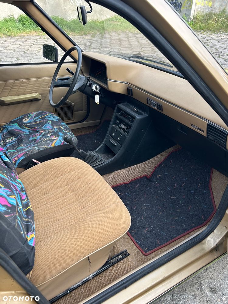 Renault 18 - 6