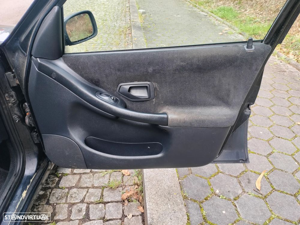 Peugeot 306 Break 1.9 TD Griffe - 19