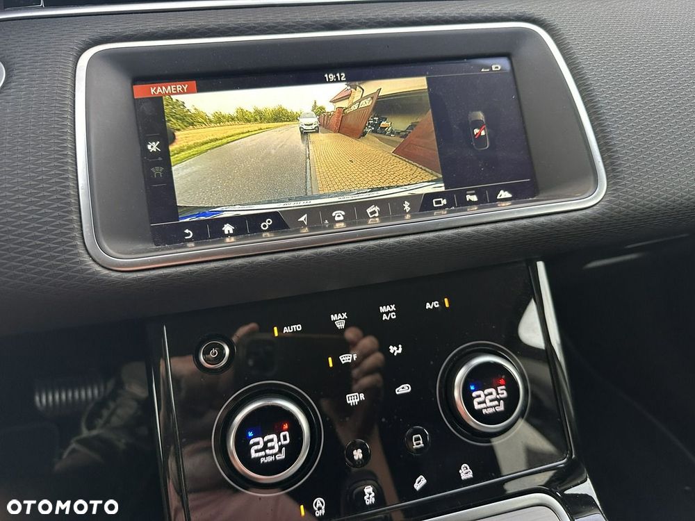 Land Rover Range Rover Evoque - 20