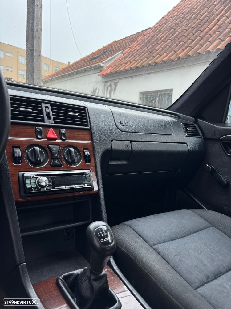 Mercedes-Benz C 220 - 9