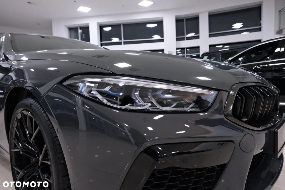 BMW M8 - 5