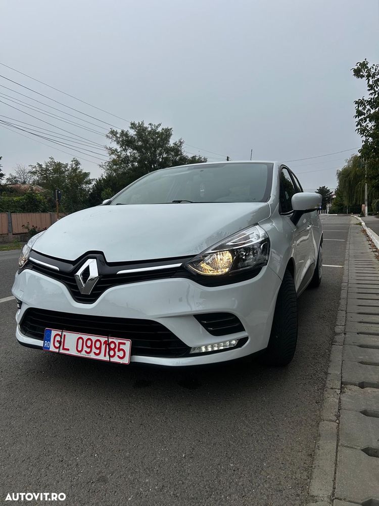 Renault Clio dCi 75 Stop & Start Expression - 2