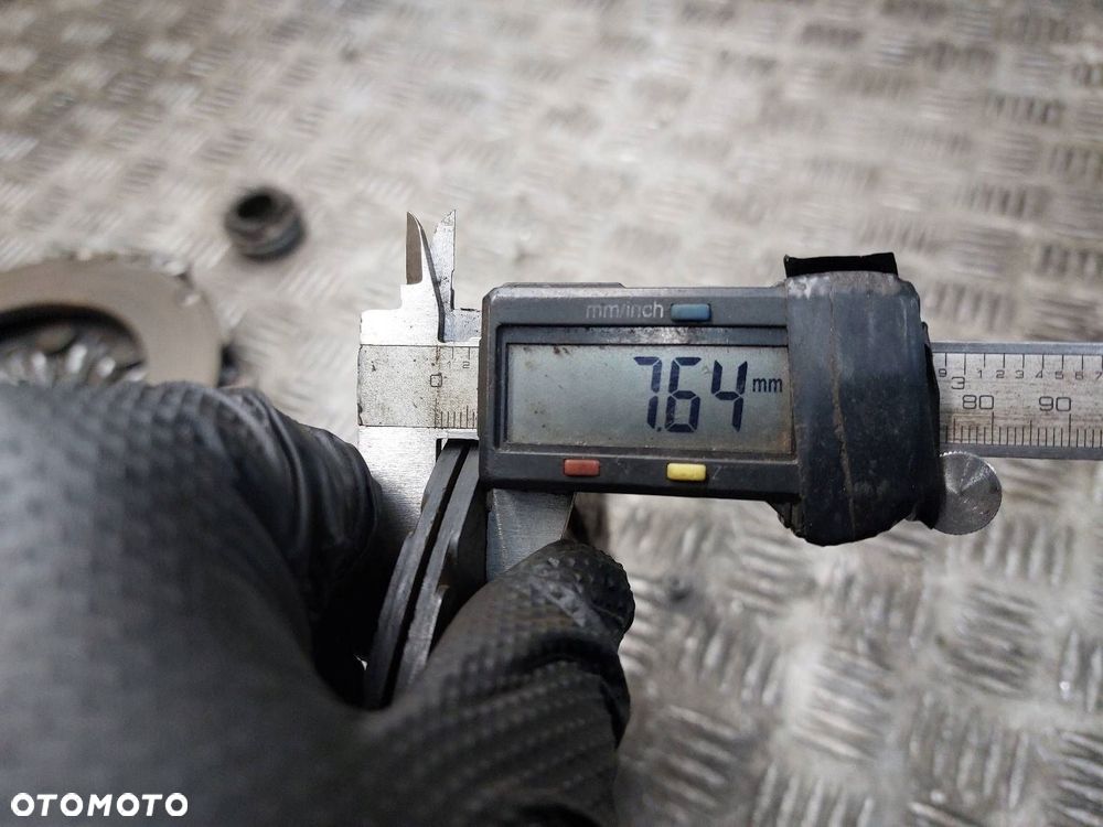 SPRZĘGŁO TARCZA + DOCISK + ŁOŻYSKO OPOROWE CITROEN C3 I 1.6 HDI 3082634041 - 8