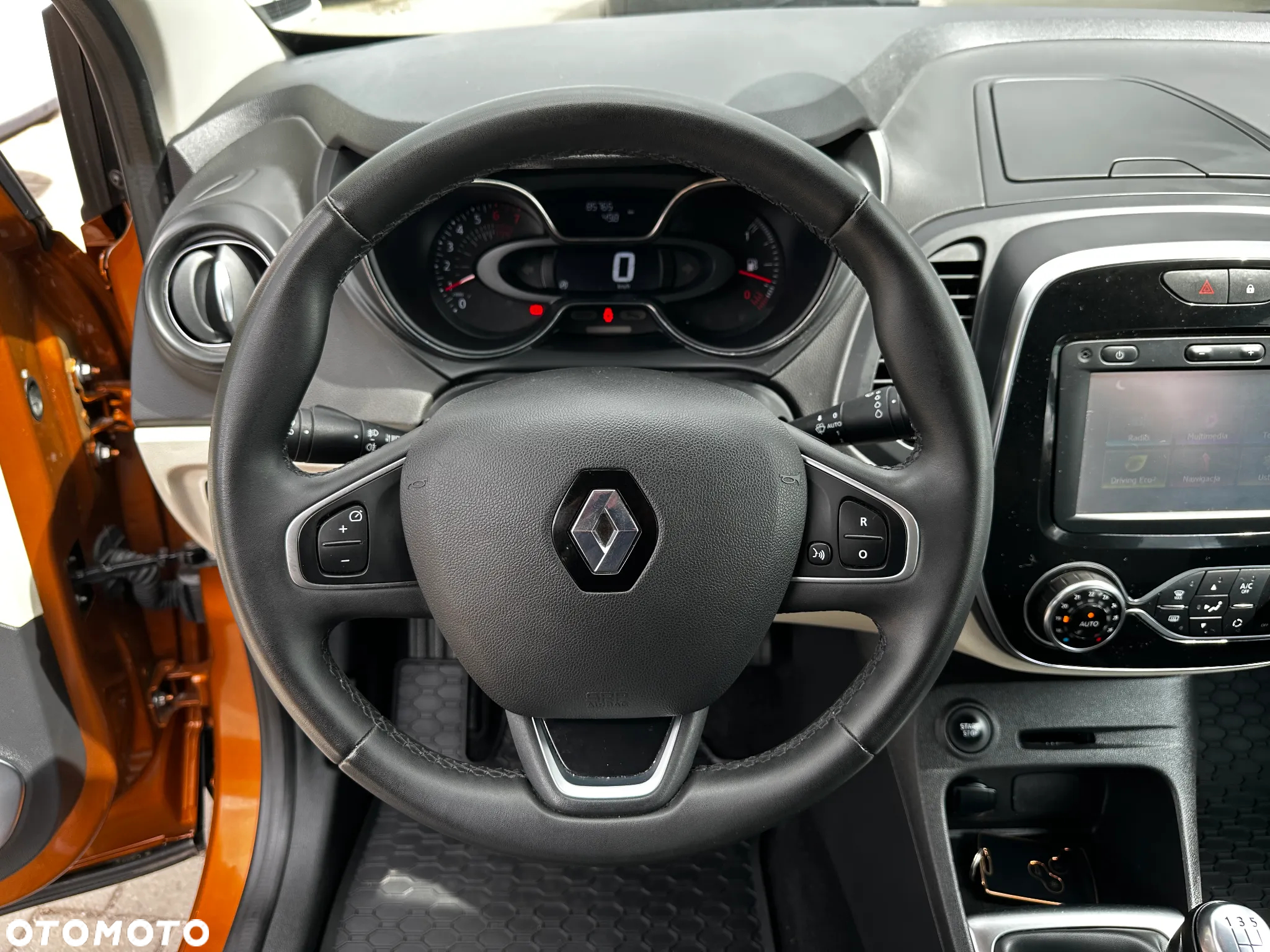 Renault Captur - 8