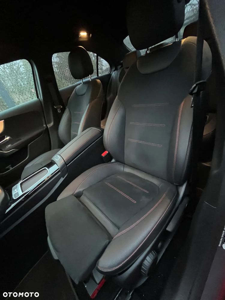 Mercedes-Benz Klasa A 200 AMG Line 7G-DCT - 17