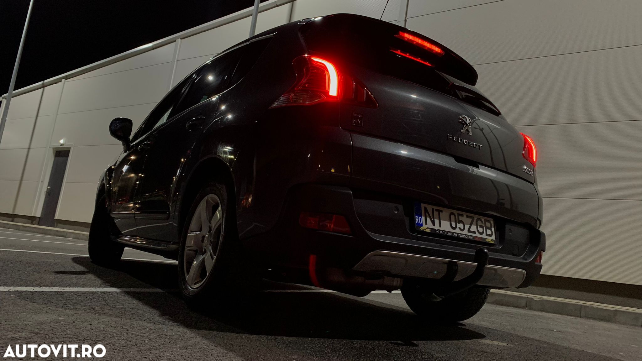 Peugeot 3008 Hybrid4 88g/85g - 1