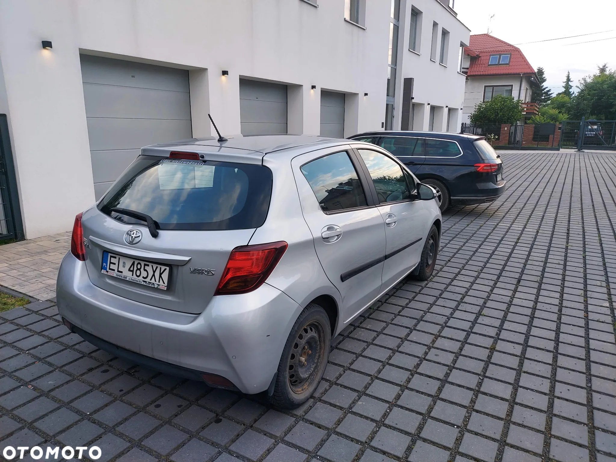Toyota Yaris 1.33 Premium - 6