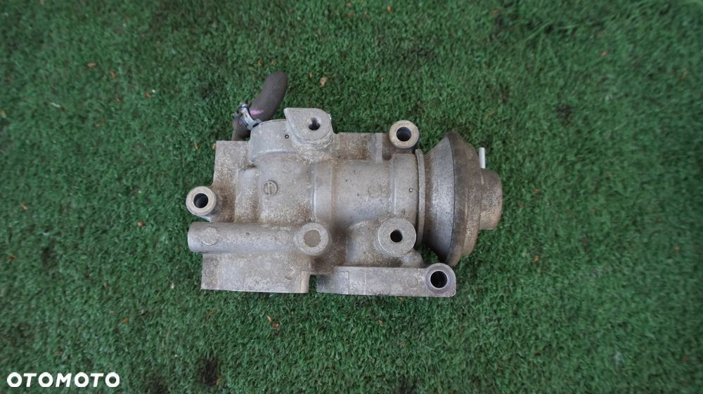 Mitsubishi Pajero IV 3.2 DID 5D Long podcisnieniowy zawor EGR 1582A241 K5T74092 - 1