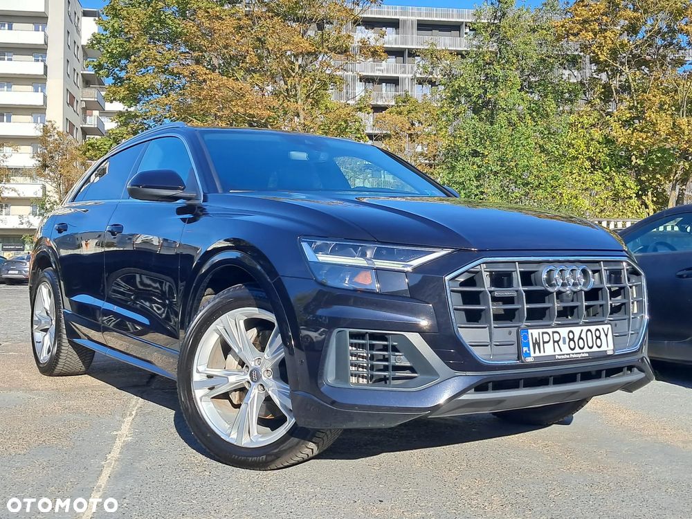 Audi Q8 55 TFSI quattro tiptronic - 1