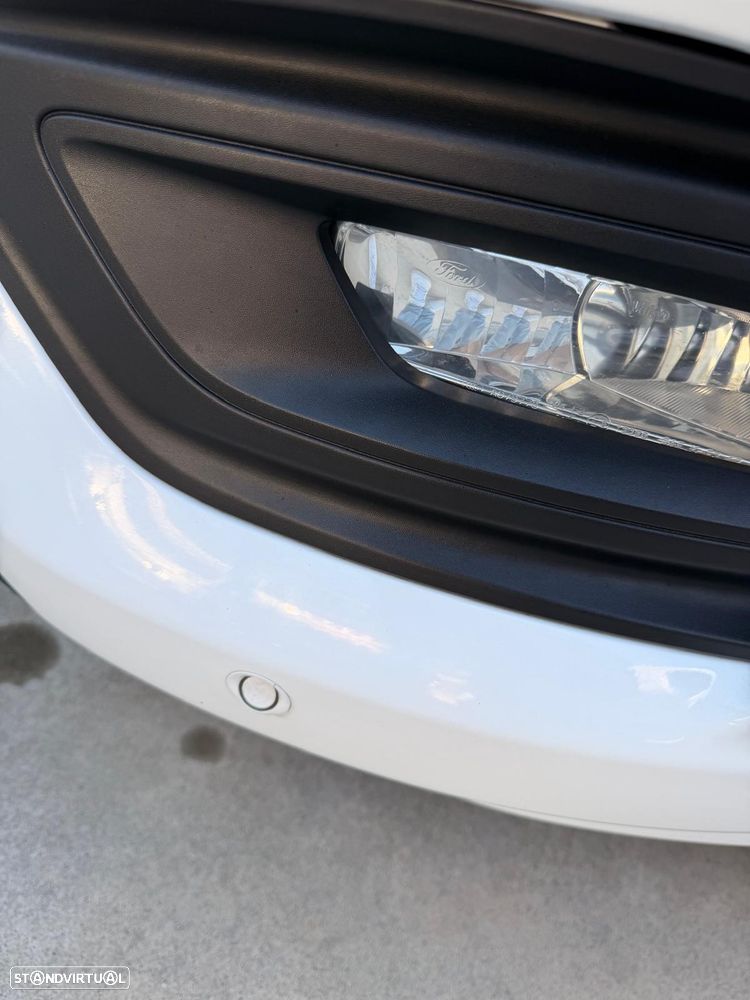 Ford Transit Custom - 8 Lugares - 20