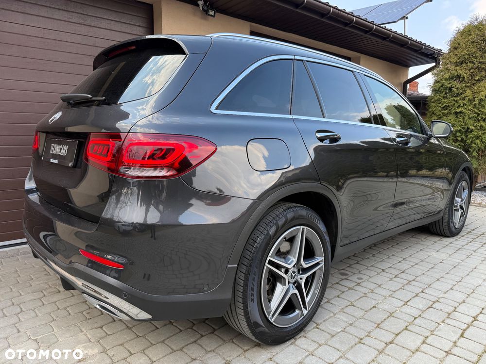 Mercedes-Benz GLC 220 d 4Matic 9G-TRONIC AMG Line - 12