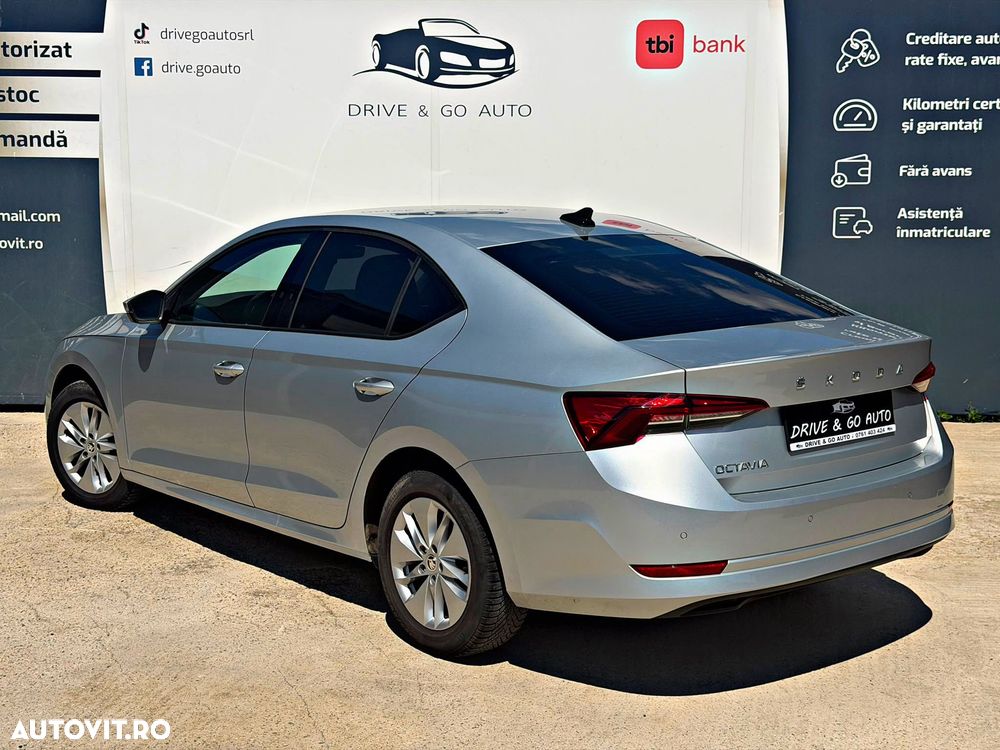 Skoda Octavia 2.0 TDI DSG Ambition - 12