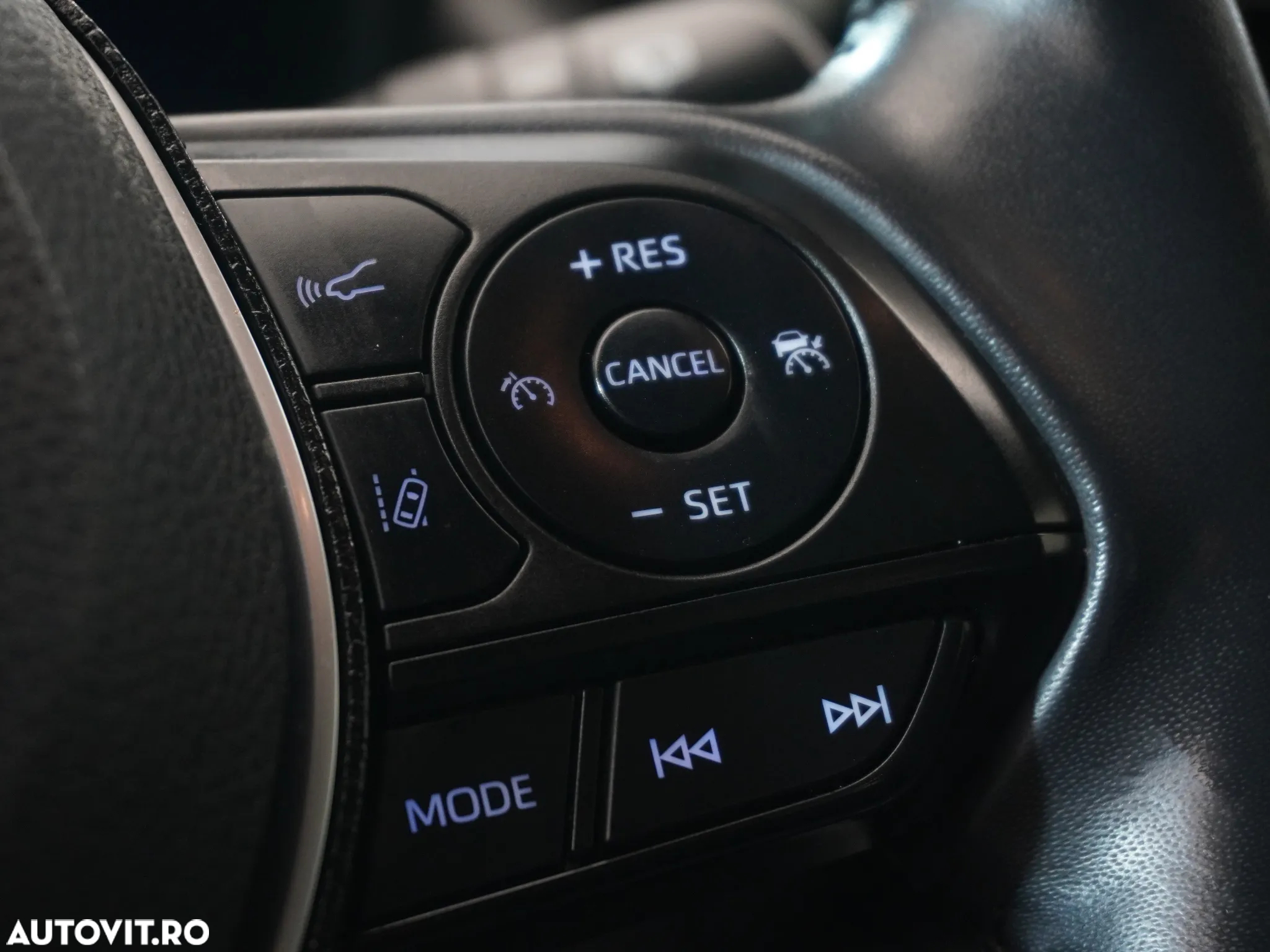 Toyota RAV4 2.5 Hybrid VVT-iE 4x4 Active - 40