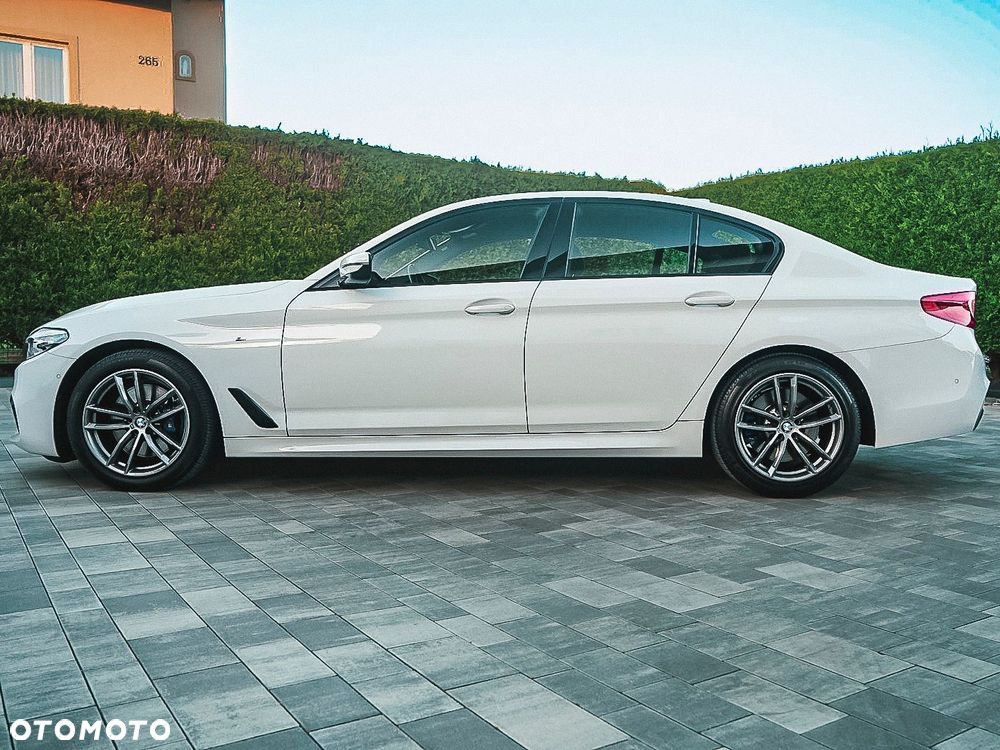BMW Seria 5 530i xDrive M Sport sport - 9