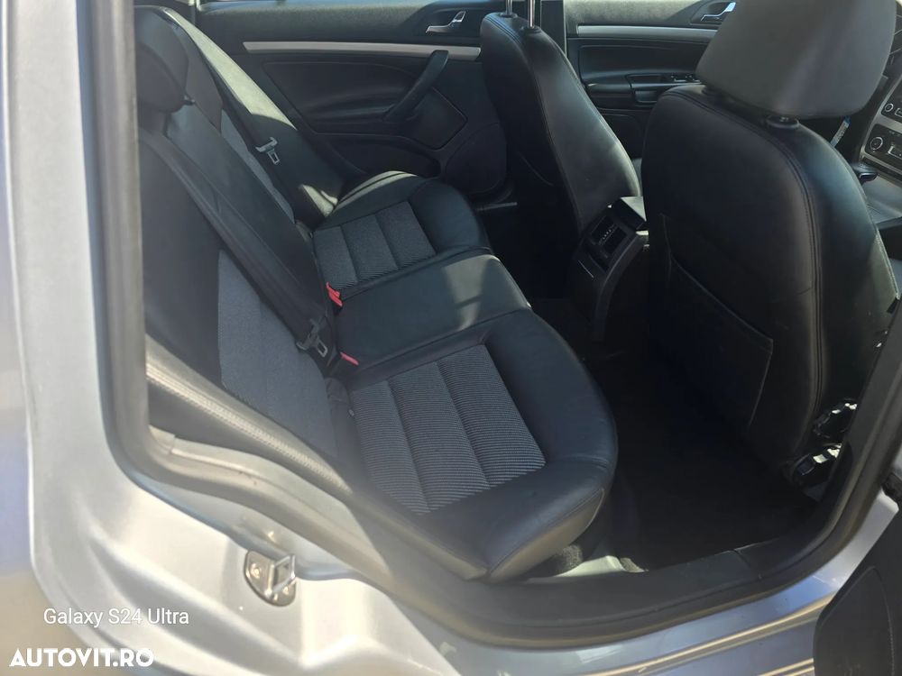 SKODA Octavia 2011 — imagine 12
