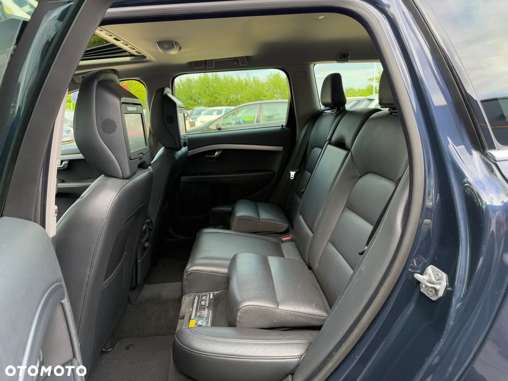 Volvo V70 D4 Momentum - 24