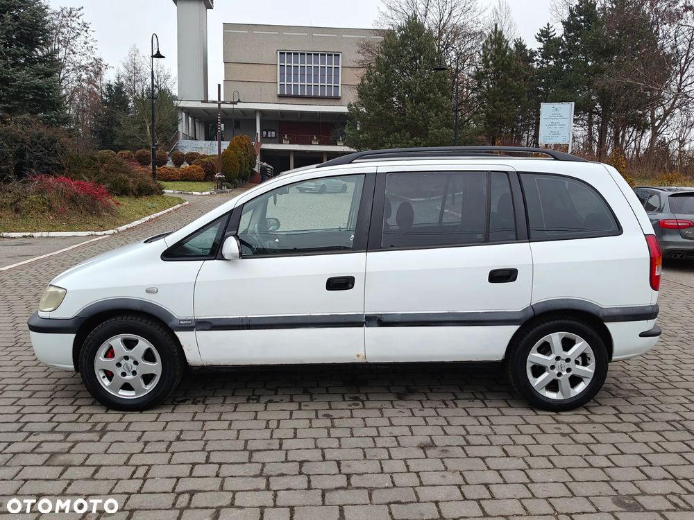Opel Zafira 2.0 DTI Executive - 9